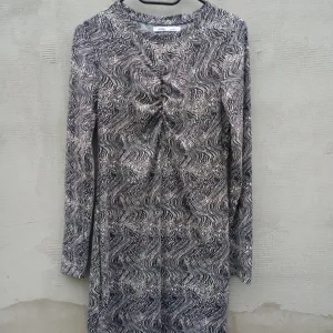 SINSAY haljina VEL.M-L