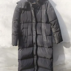 ZARA perjana vodootporna JAKNA VEL.XS