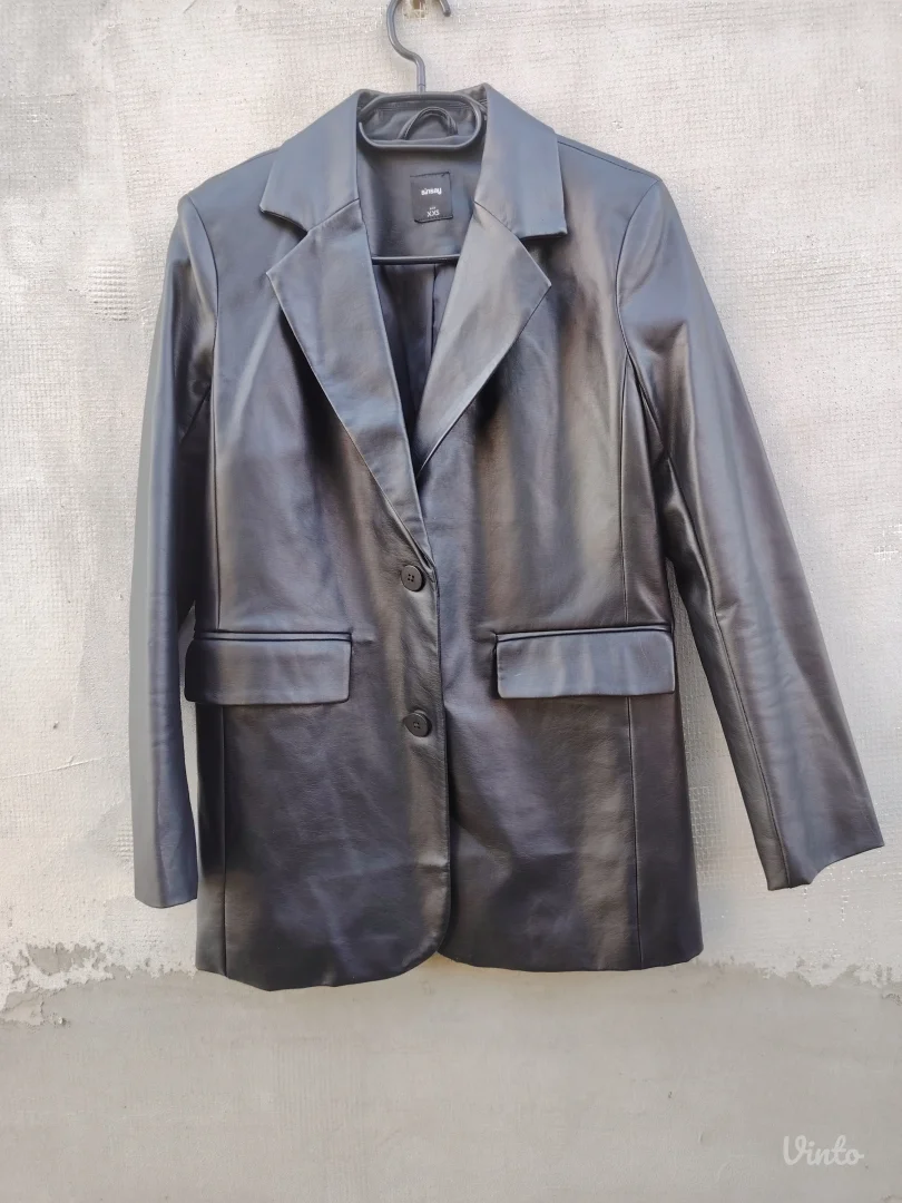 SINSAY crni kožni sako XXS