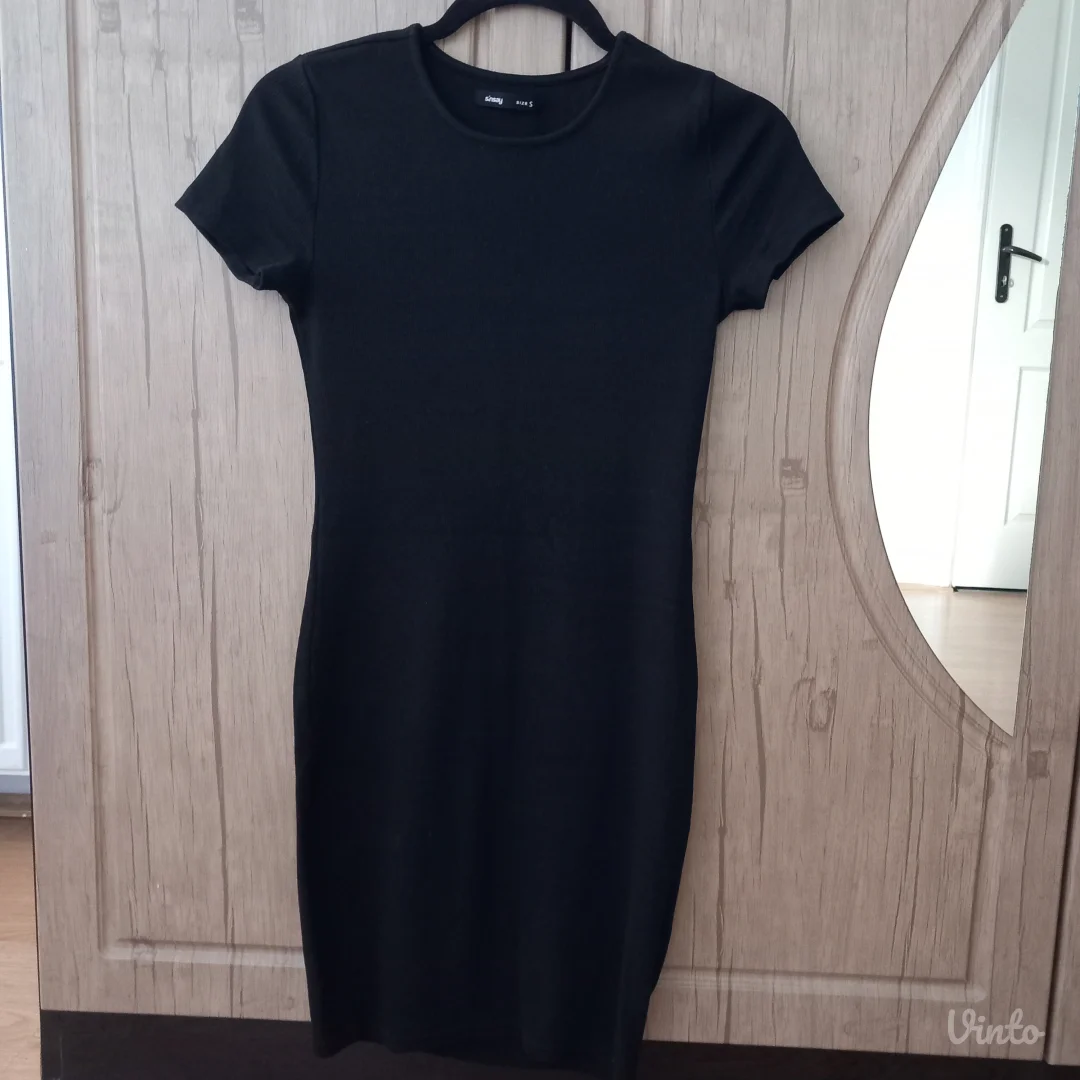 Sinsay-crna haljina S