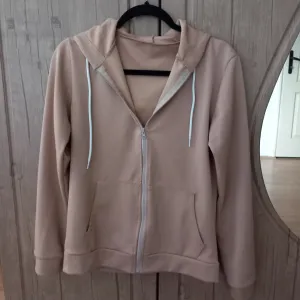 duks na raskopčavanje-M (odgovara i za S)