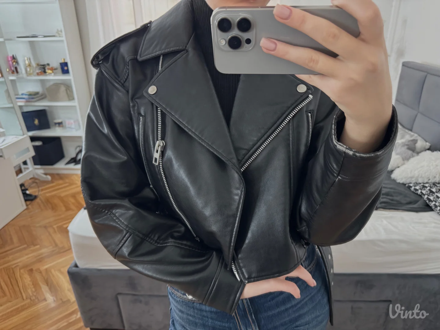 Zara crna kozna jakna