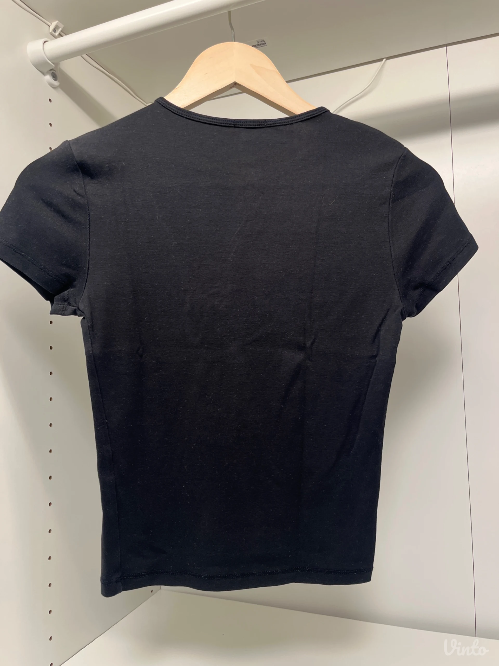 Crna Stradivarius basic majica