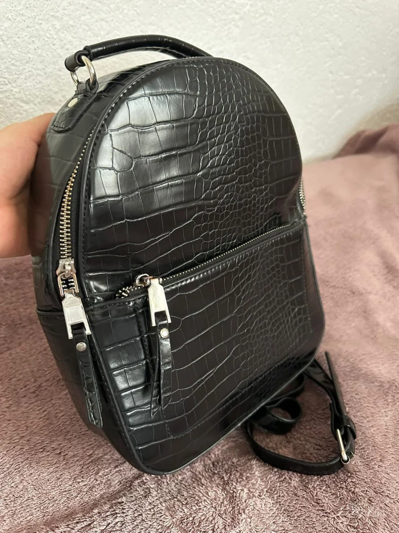 Stravarius - crni ranac