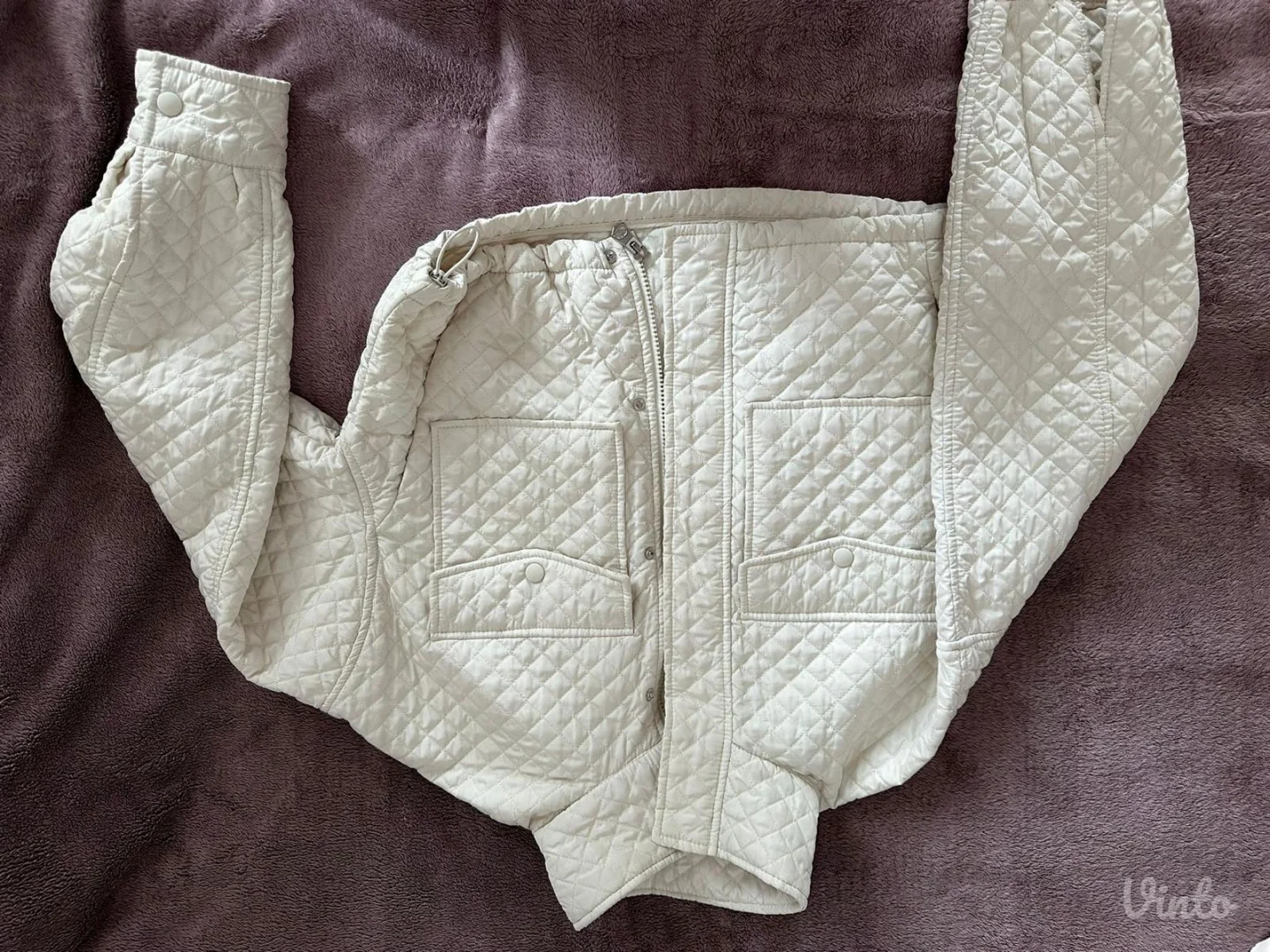 Bershka - bela jakna