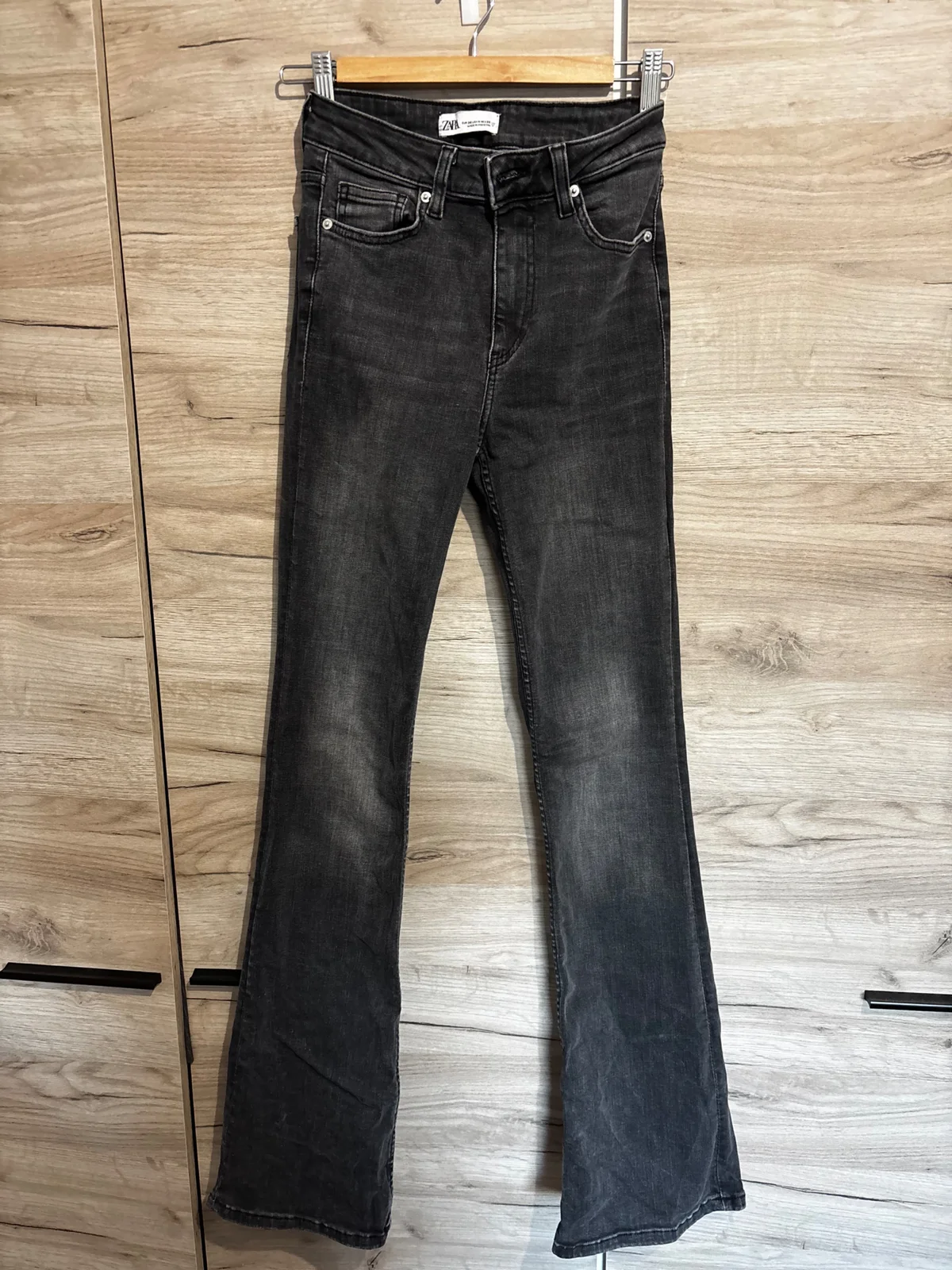 Zara sive farmerke