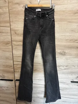 Zara sive farmerke
