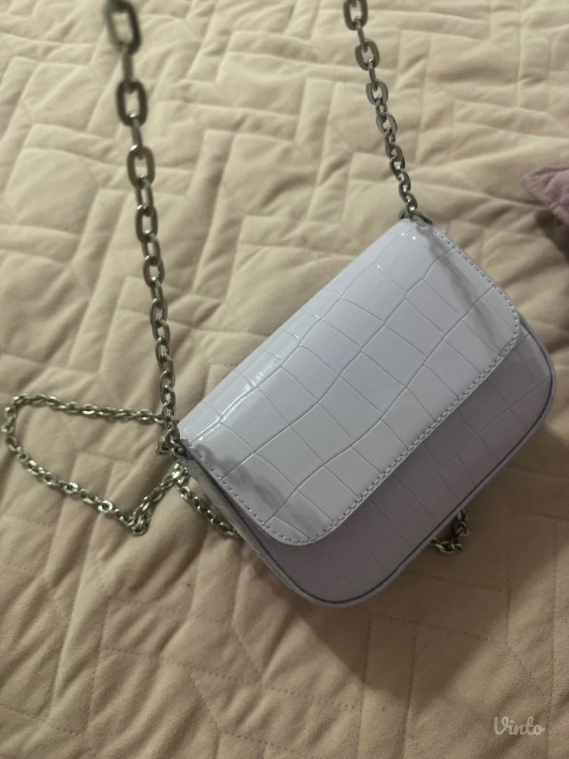 Stradivarius torbica