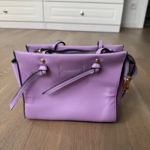 Torba lila