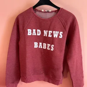 Ženski duks u M veličini