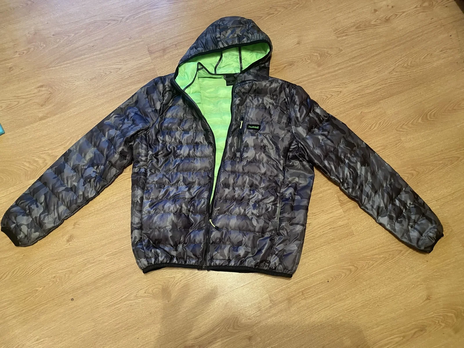 Hummel jakna