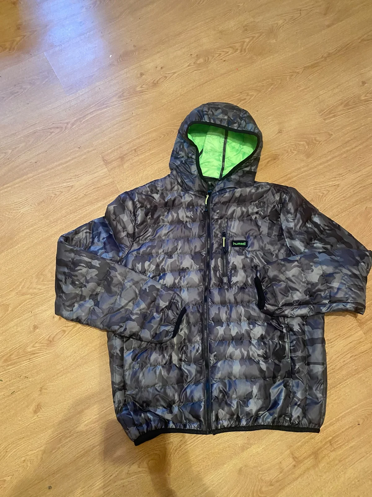 Hummel jakna