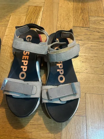 Giuzeppe sandale