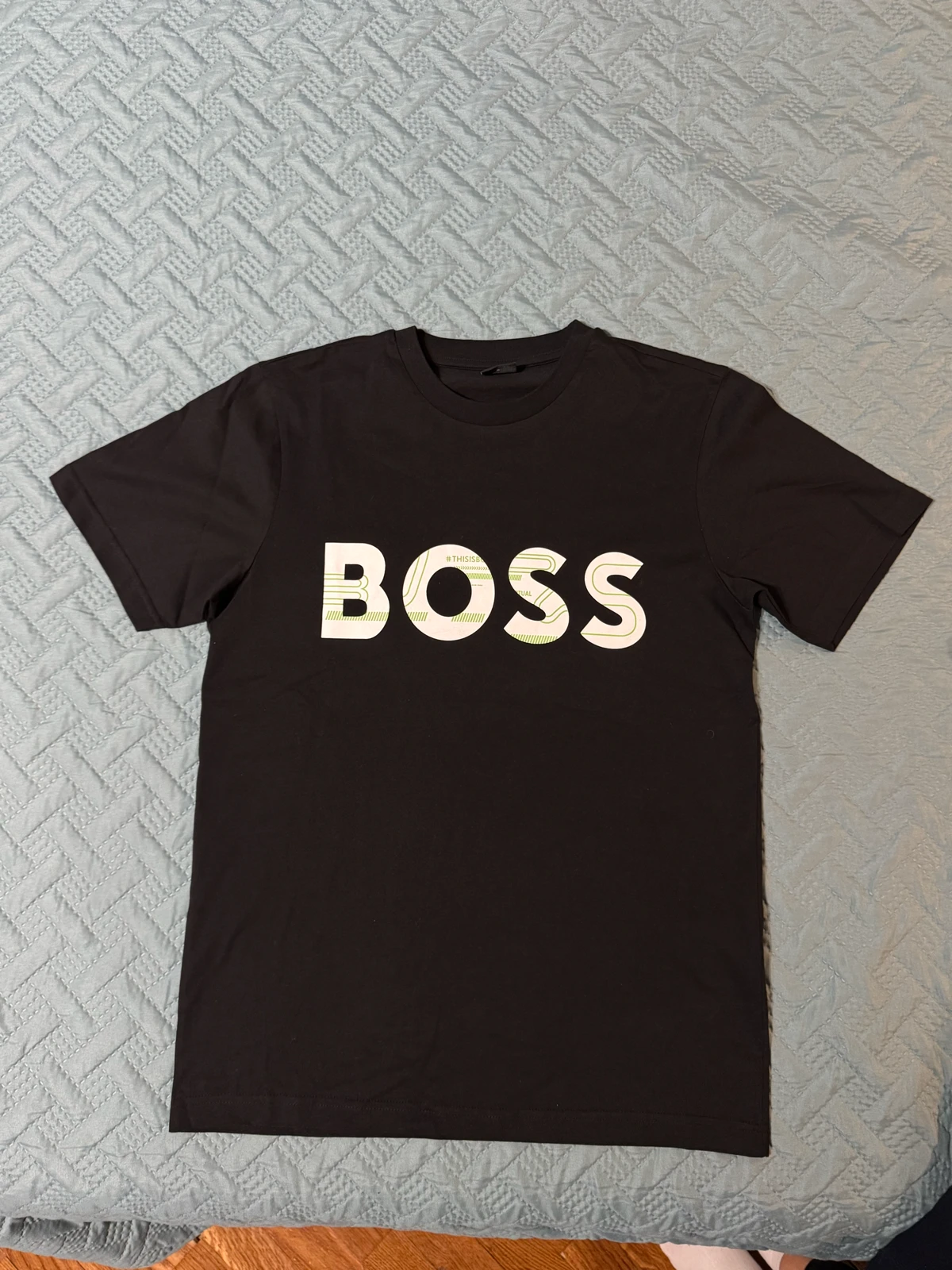 BOSS - Crna majica M veličina