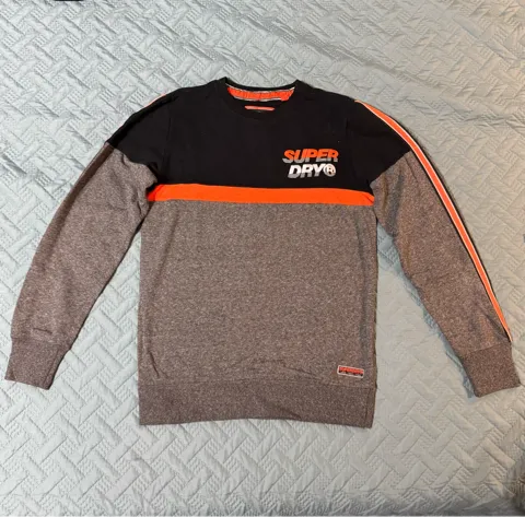 Superdry duks