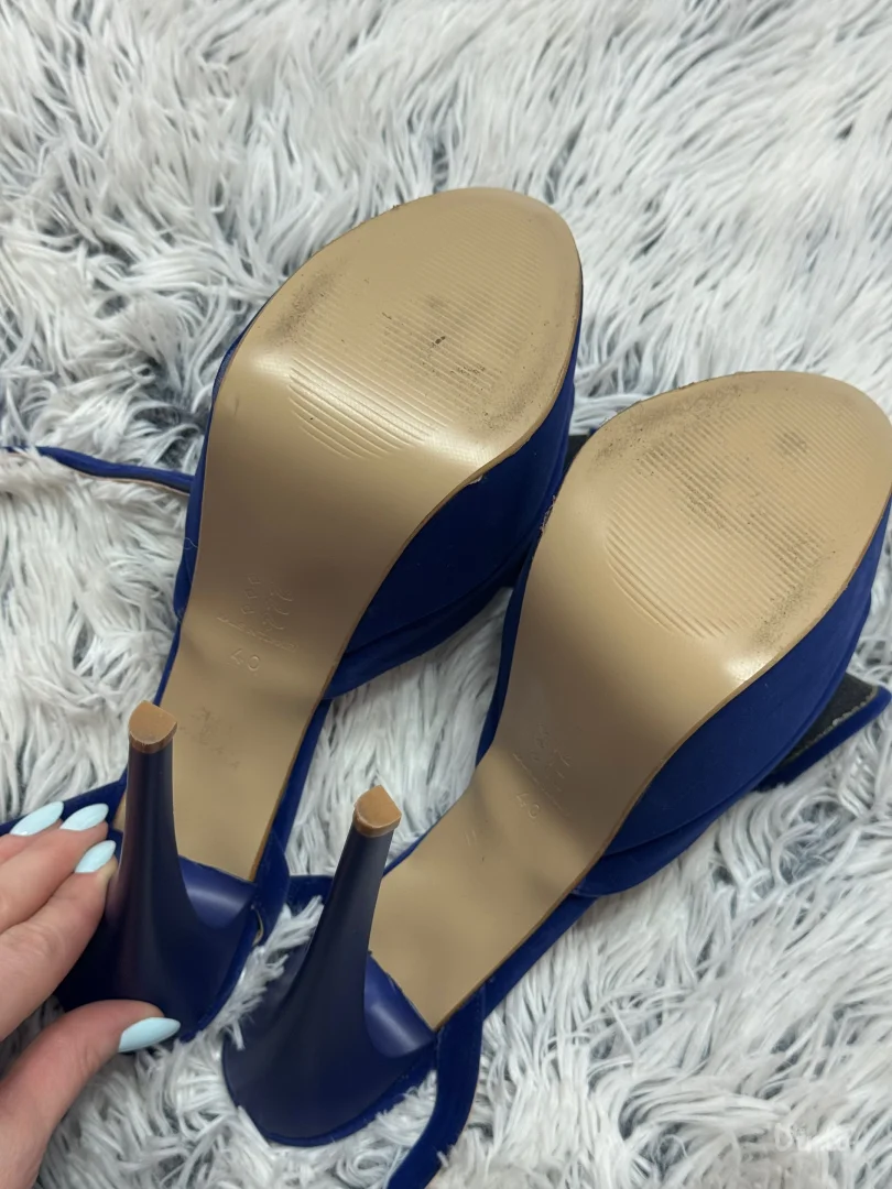 Plave plišane štikle