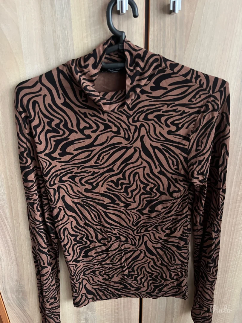 Stradivarius rolka sa printom