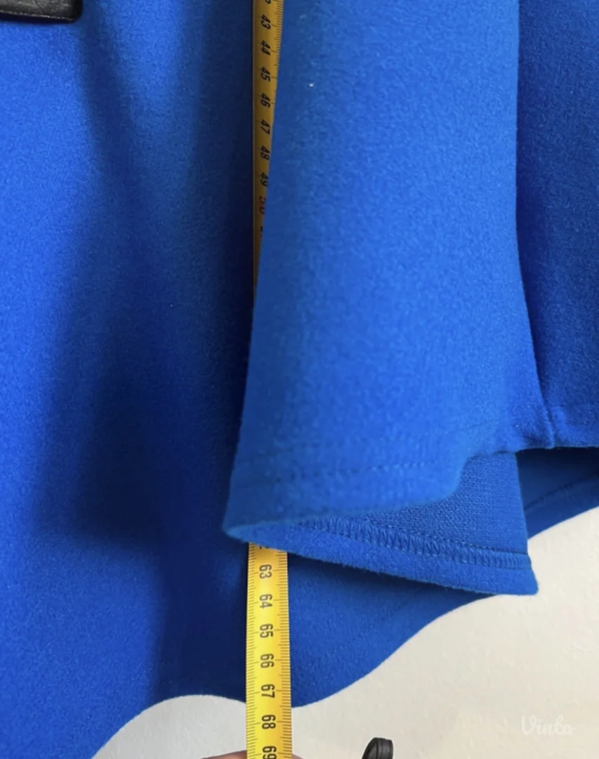 Elegantni kraljevsko plavi ogrtač sa pojasom – chic i moderan stil – univerzalna veličina