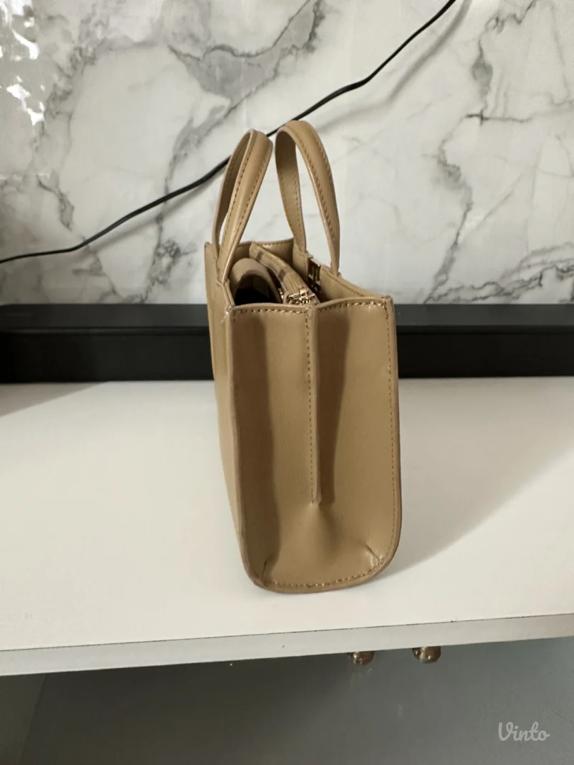 Tommy Hilfiger torba