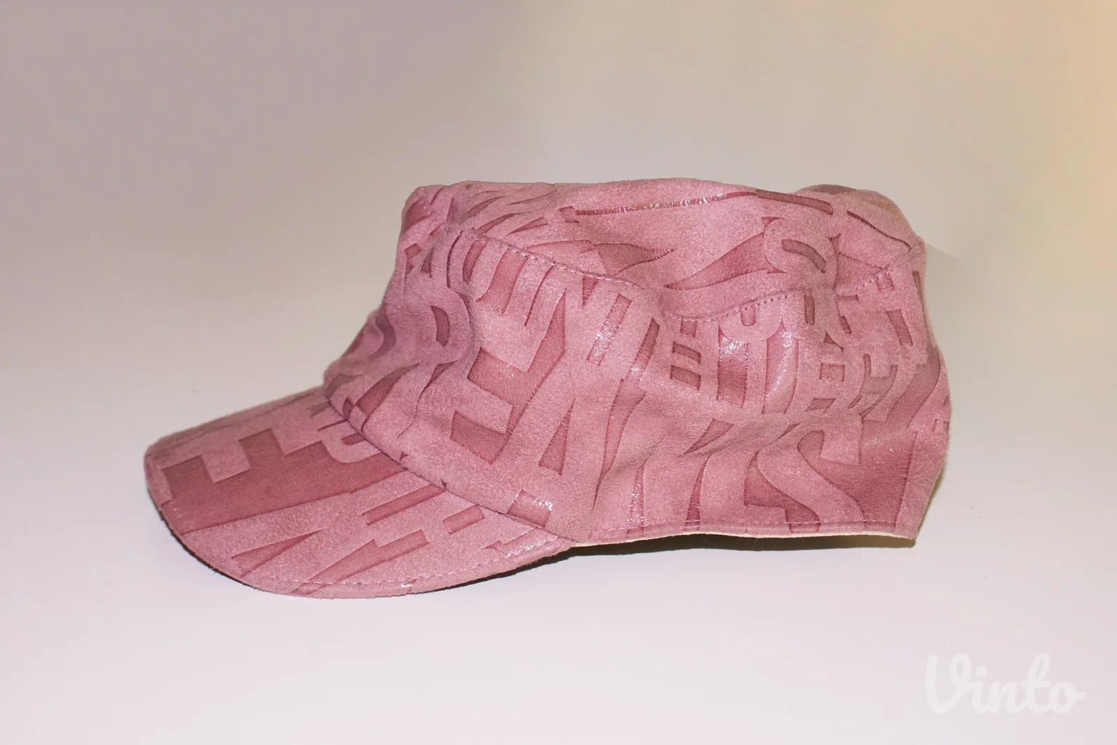 Y2K roze kačket