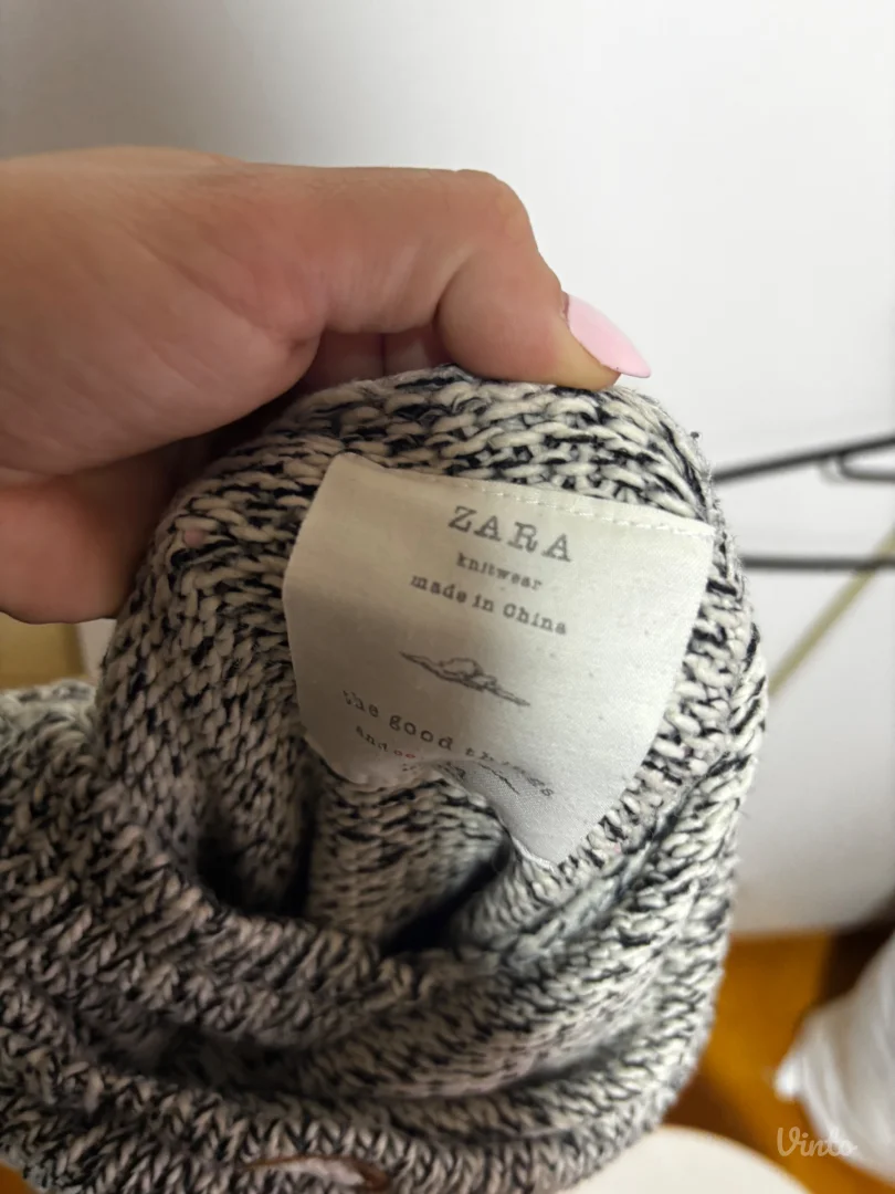 Zara džemper