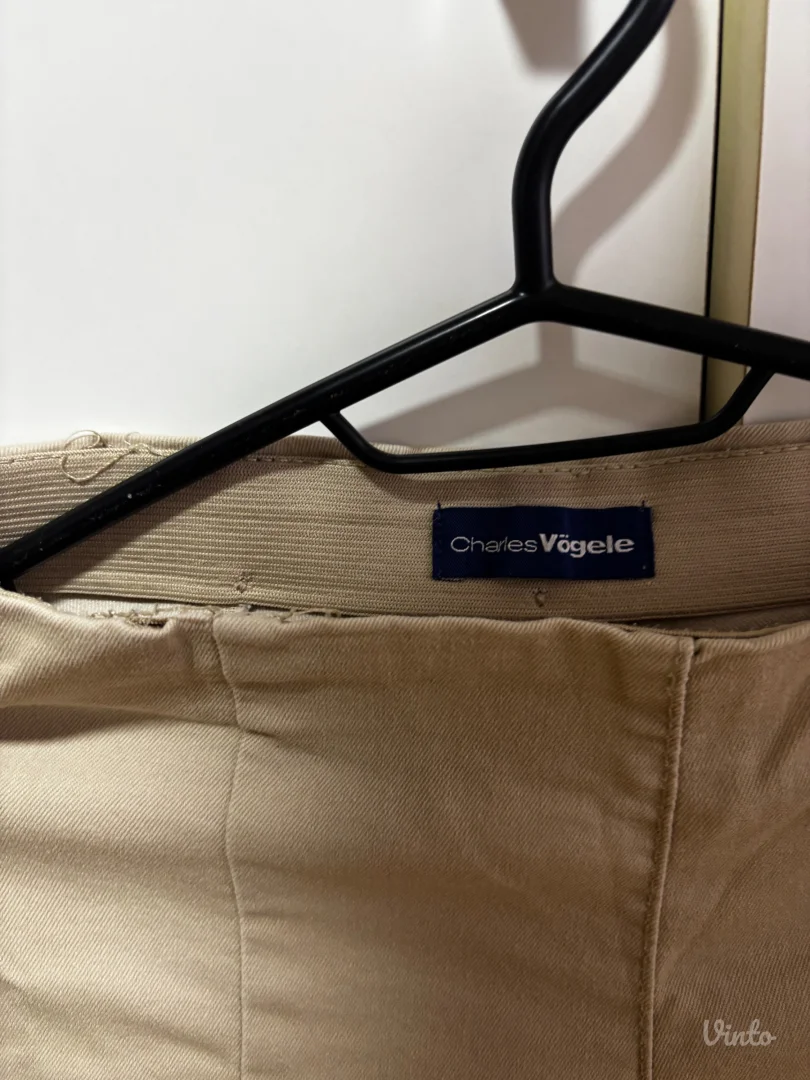 Pantalonice u bez boji