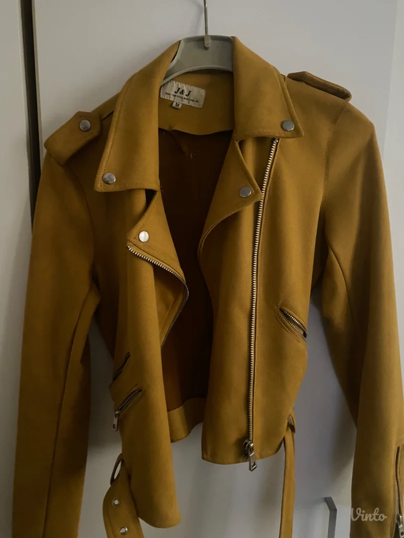 zenska jakna, materijal je spandeks