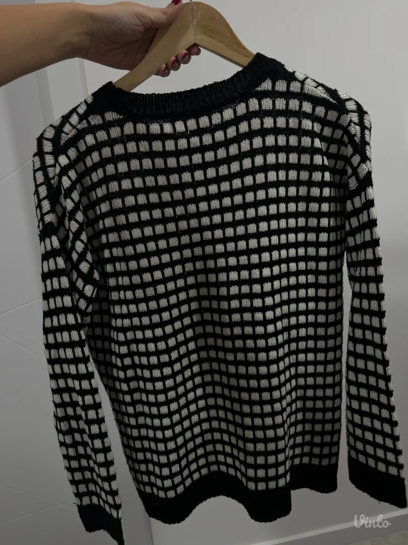 Forever21 dzemper, S