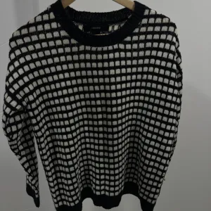 Forever21 dzemper, S