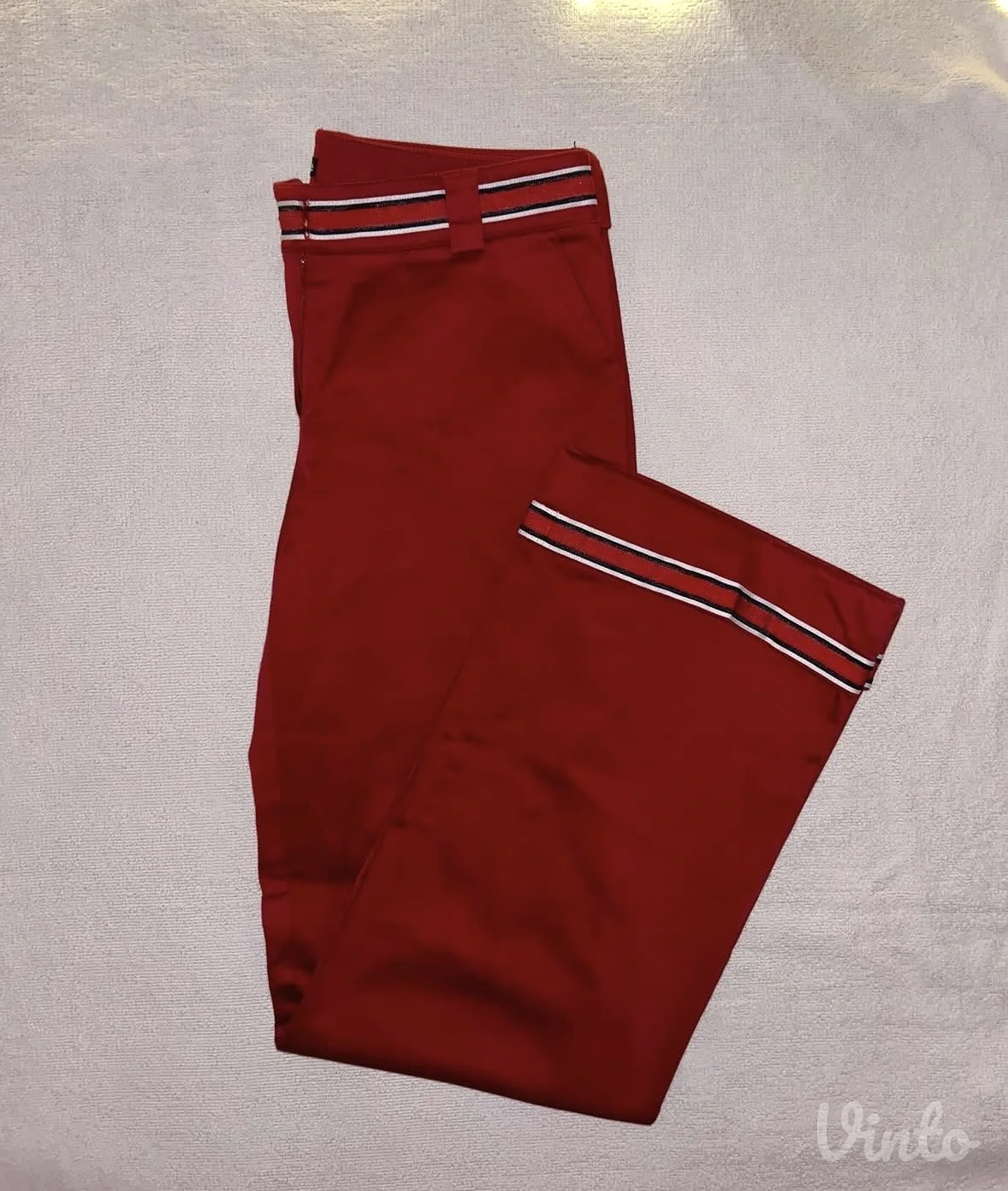 Compagna Italiana crvene pantalone