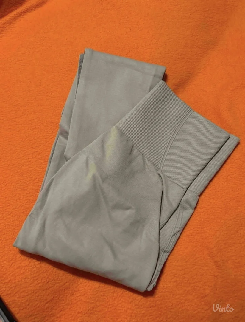 Helanke push up za trening nove