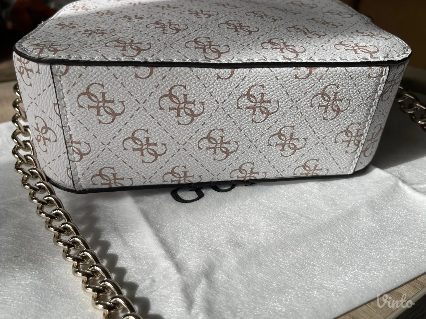 Original GUESS torbica - NOVO -