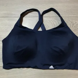 Original Adidas sportski top vel. 2XL