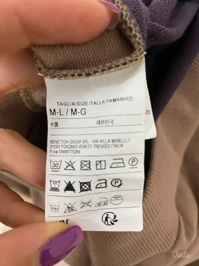 Benetton duks sa zlatnim logom