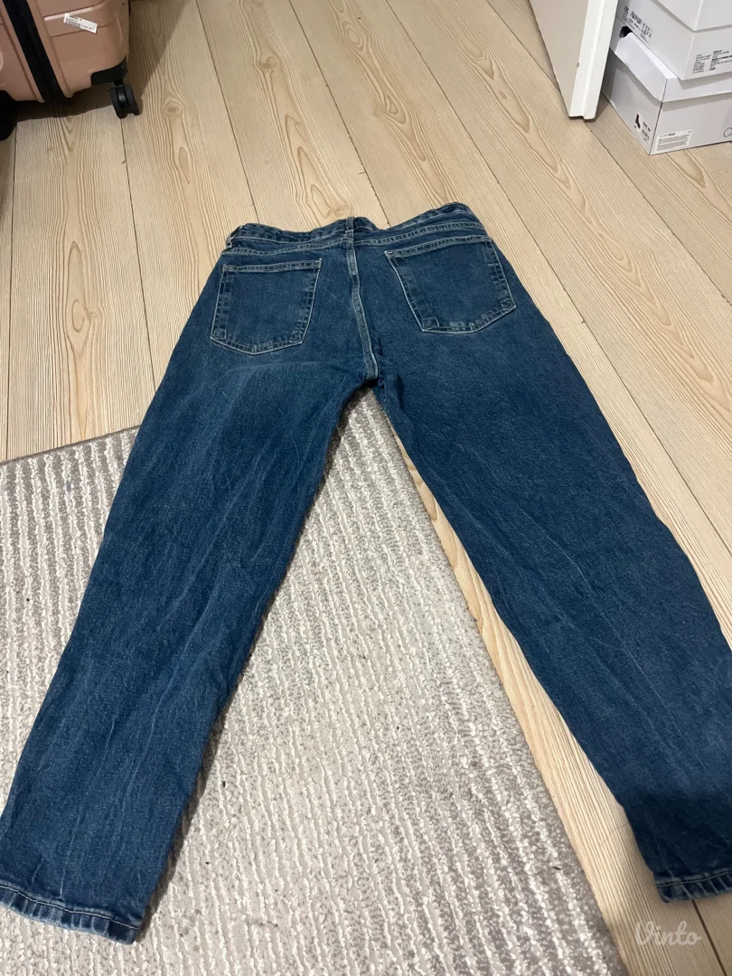 Zara - zenske farmerke