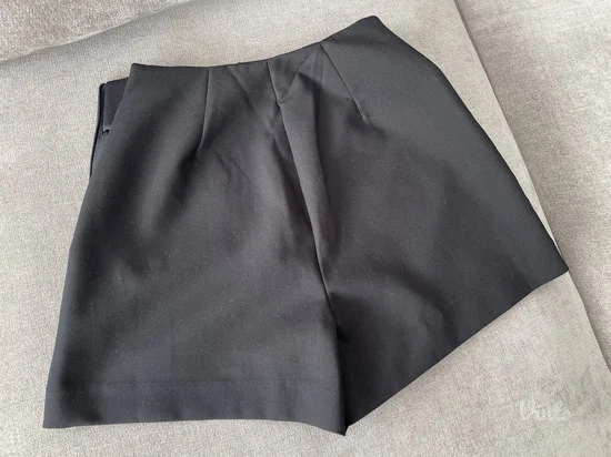 Zara skort NOV