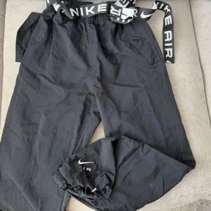Nike Air pantalone