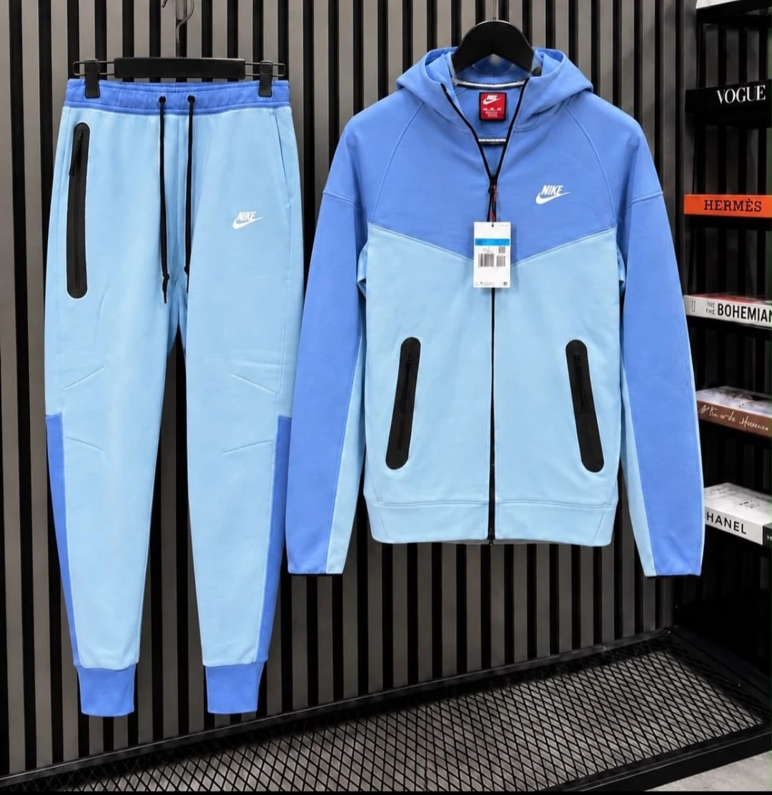 Nike tech fleece komplet