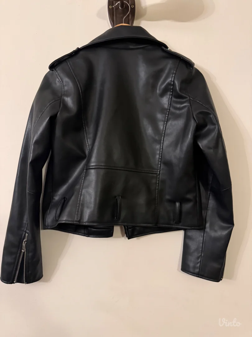 Zara kožna jakna