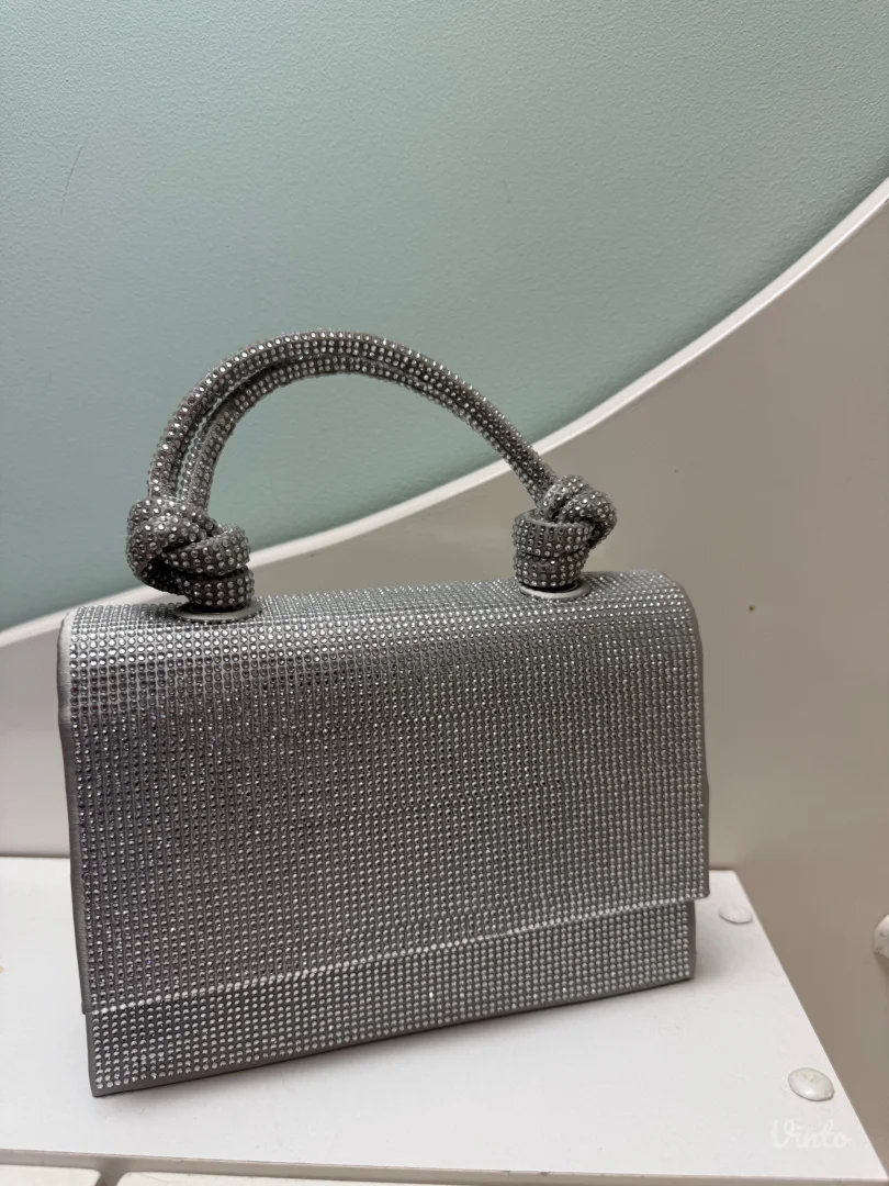 Zara torbica sa cirkonima