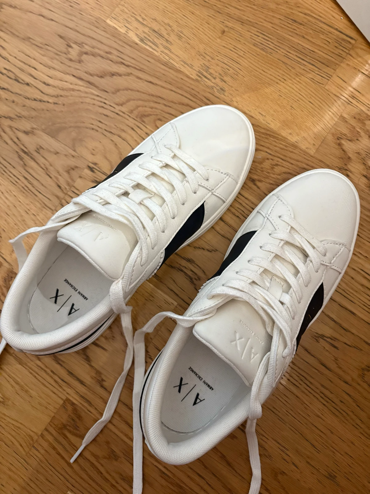 Armani Exchange patike, broj 39