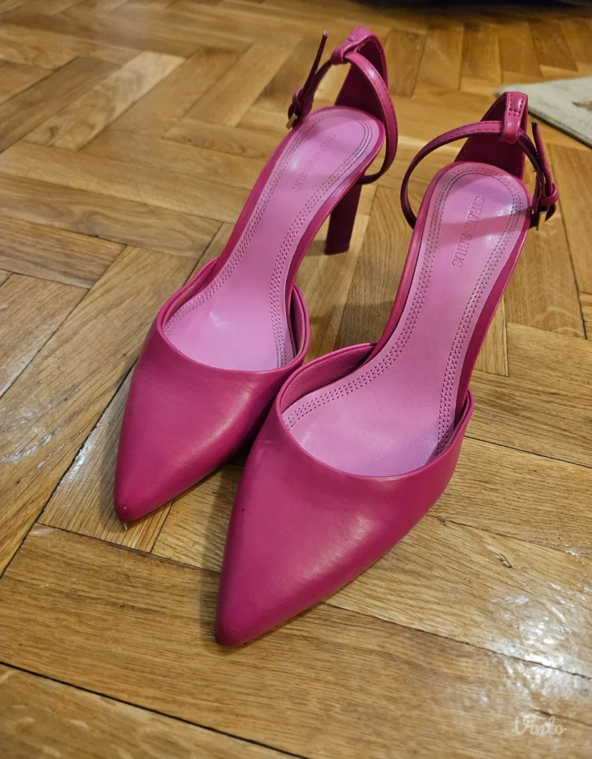 Roze salonke Stradivarius