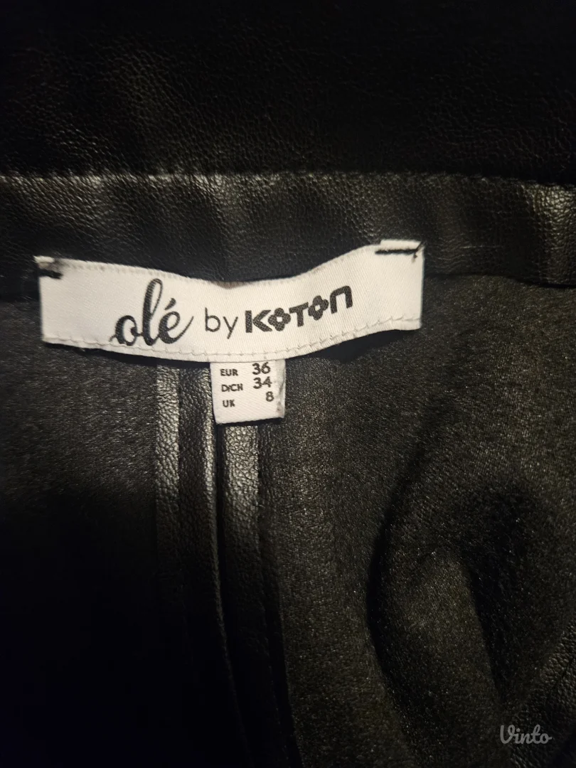 Mini suknja od veštačke kože