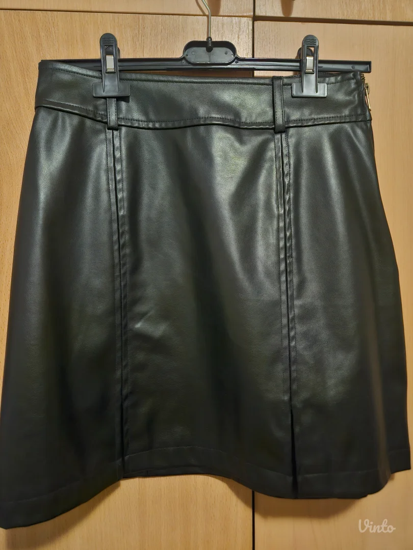 Mini suknja od veštačke kože