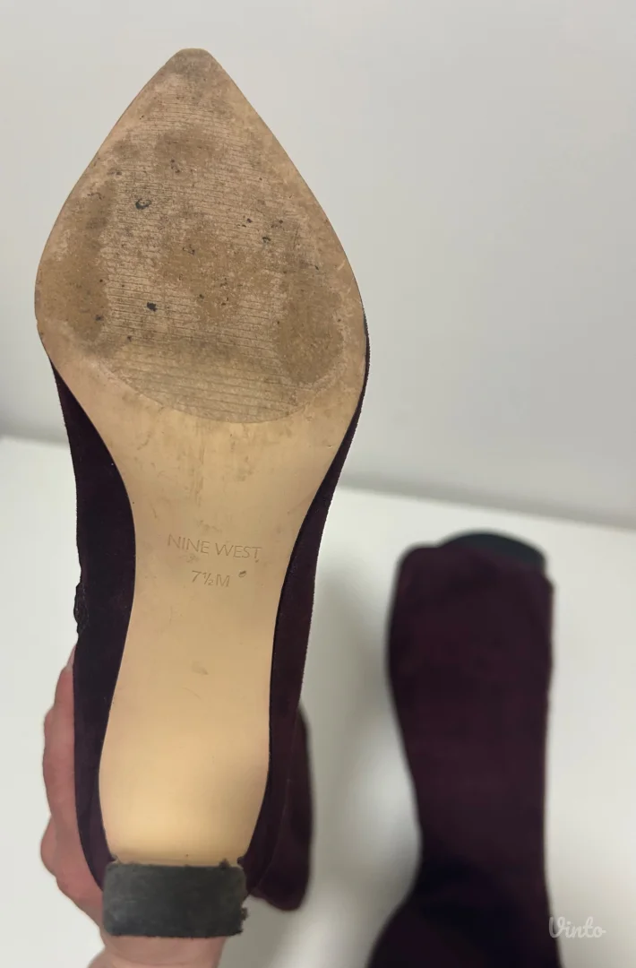 Nine West burgundi čizme(38)
