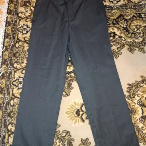 F&F muske pantalone