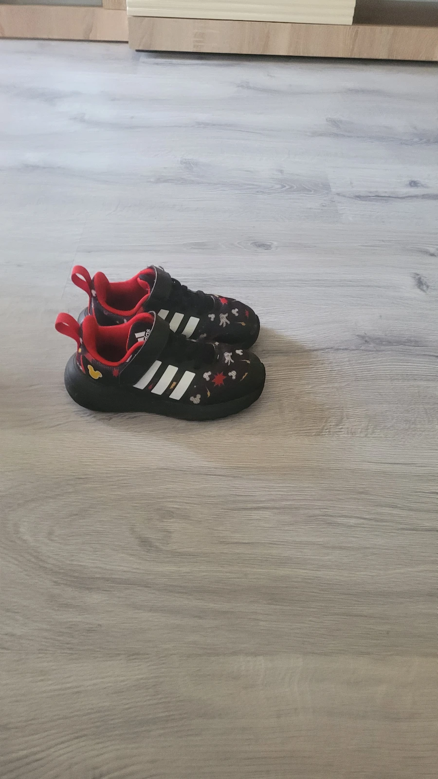 Adidas Disnep patikice 25