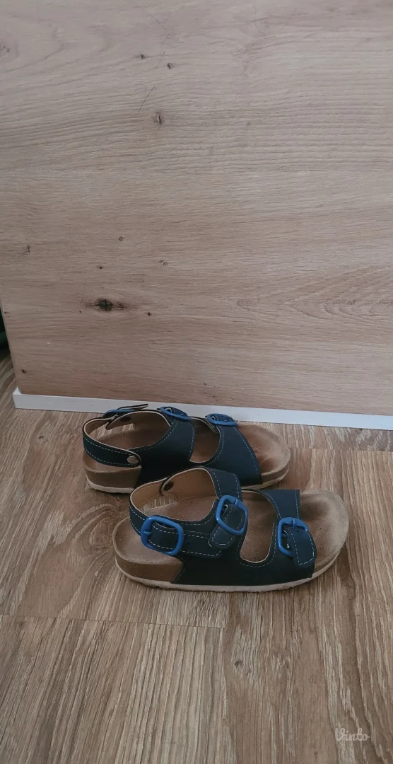 Anatomske sandale 25