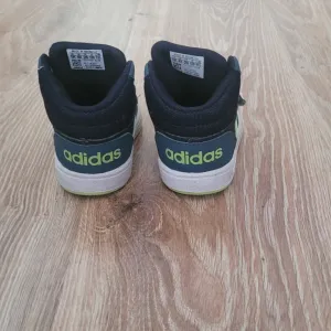 Adidas patike 20