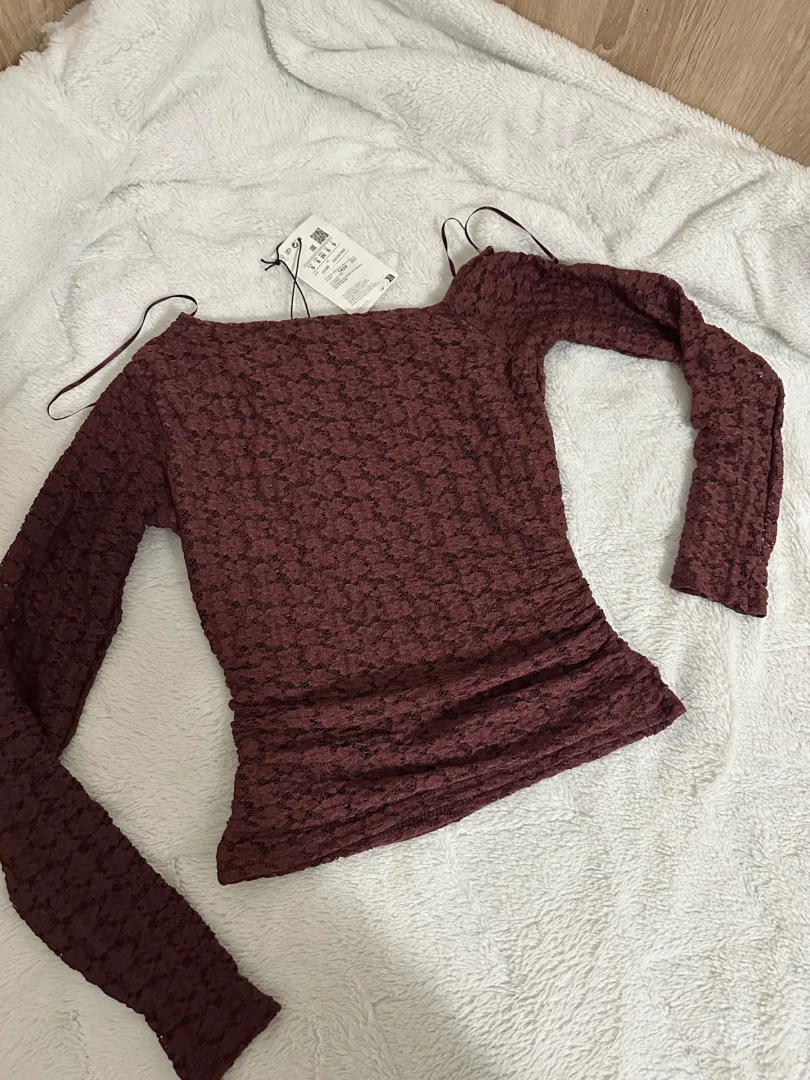PULL&BEAR - bordo cipkasta bluza
